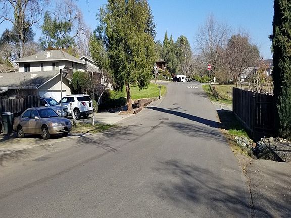 4th image of 7619 Woodglen Dr