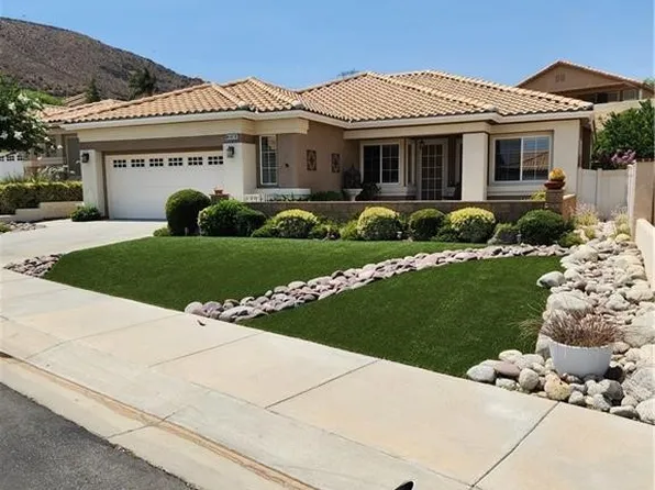 2036 Melbourne Cir, Banning, CA 92220