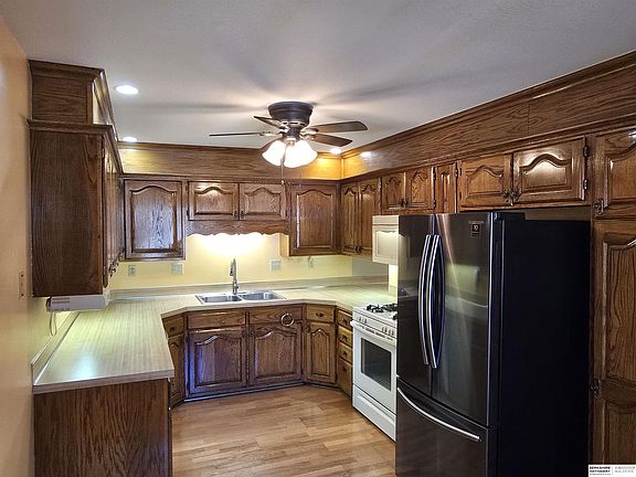 5th image of 6819 Northridge Rd