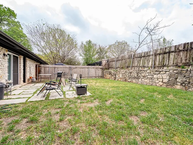 4407 Terrilance Dr — Photo 21