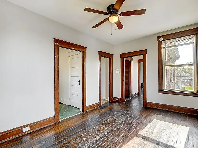 18 Township Ave #1 — Photo 4