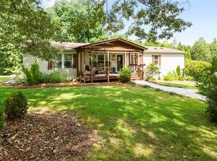 909 White Cut Rd, Walhalla, SC 29691