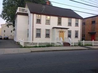 252 Essex St APT 4, Lynn, MA 01902