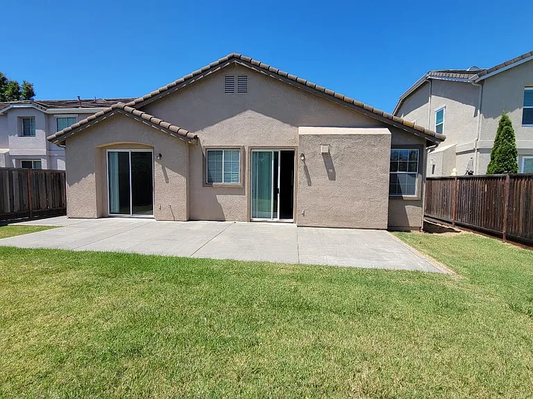 5154 Chabot Ct — Photo 7