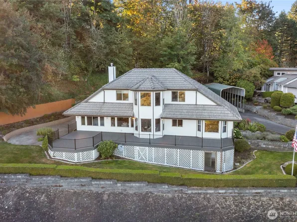 11618 Jennifer Court E, Puyallup, WA 98374