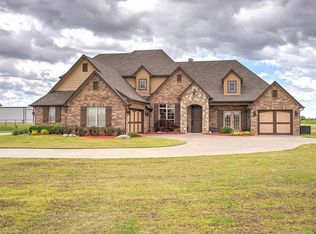 16908 N Memorial Dr #A, Collinsville, OK 74021