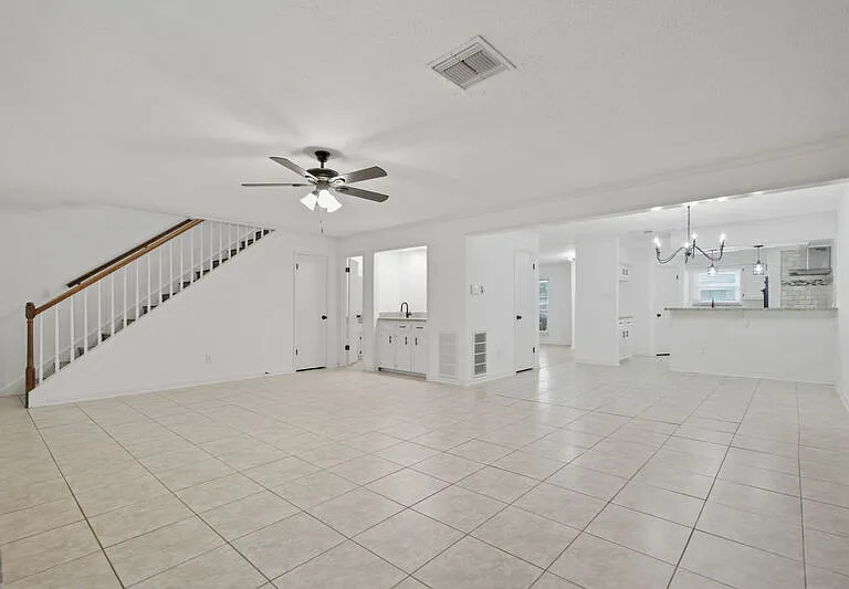 66 T Huxley Ln — Photo 8