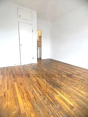 Rented by City Heights Realty | media 3