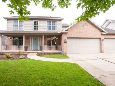 1502 Tearose Ln, Bloomington, IL, 61704