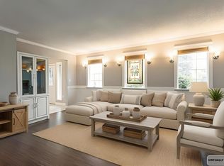 45425 McIntosh Dr, Chilliwack, BC V2P 6V4