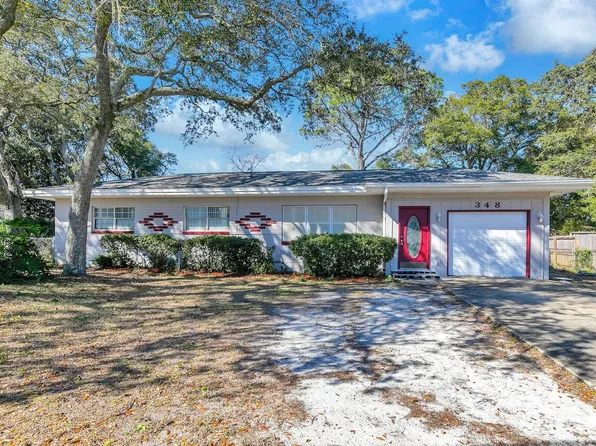348 Gardner Dr NE, Fort Walton Beach, FL 32548