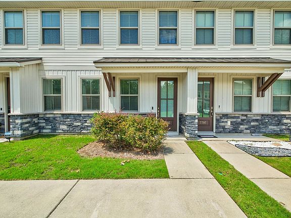 4th image of 7795 Park Gate Dr