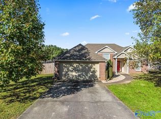 126 City Park Rd, New Hope, AL 35760