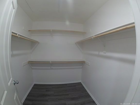 5th image of 29435 Meadow