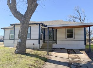 3808 Sydney St, Fort Worth, TX 76119