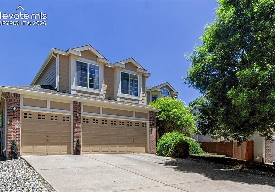 1st image of 4323 Round Hill Dr