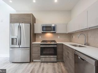 802 Sansom St #301, Philadelphia, PA 19107