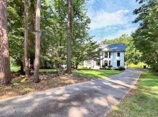 14301 Hackamore Dr, Matthews, NC 28105