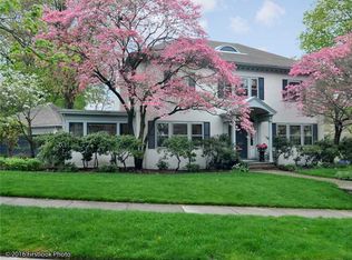 326 Taber Ave, Providence, RI 02906