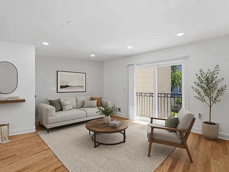 14 W 49th St #1 — Photo 10
