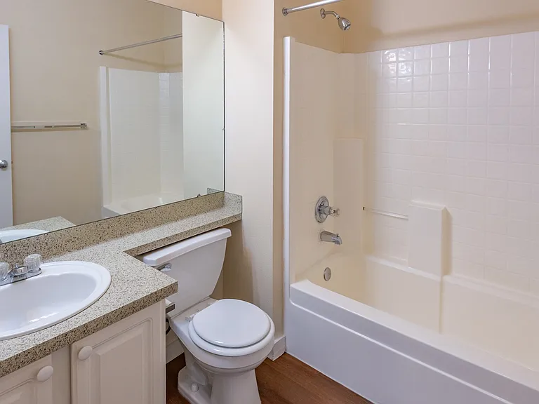 Washington Court Residential — Photo 61