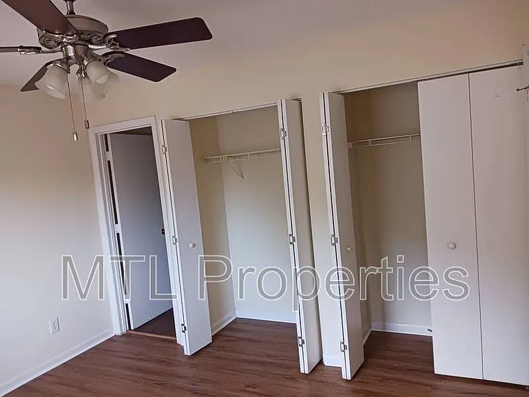 1674 Eagles Pl #1 — Photo 8