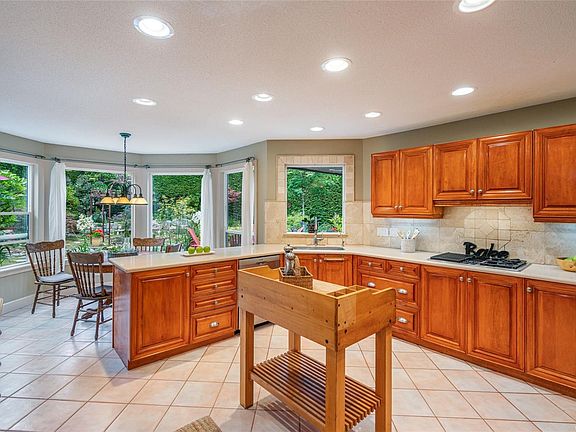 5th image of 3383 Rockhampton Rd