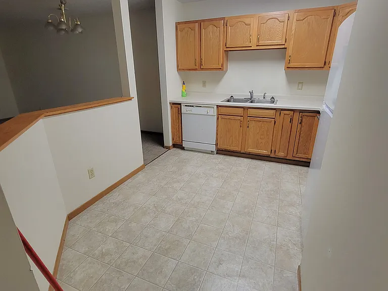 855 Highview Dr #A — Photo 14