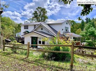 2352 Flat Top Rd, Blowing Rock, NC 28605