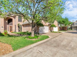 1206 Ridgewood Pl, Houston, TX 77055