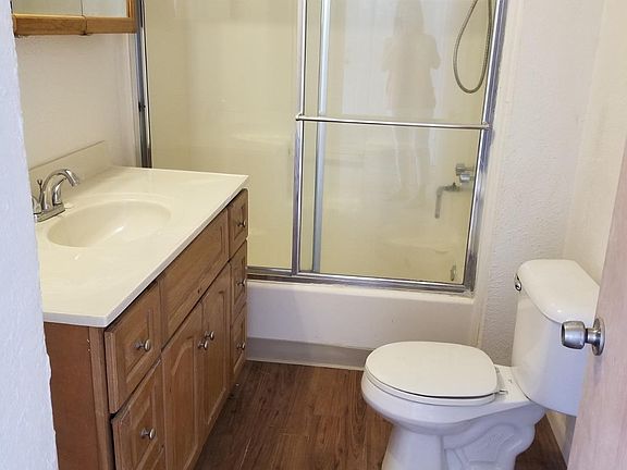 4th image of 803 Narregan St