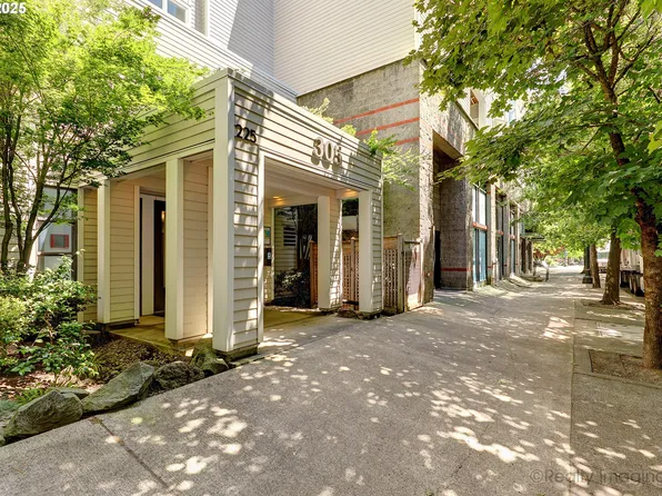 305 S Montgomery St APT 404, Portland, OR 97201