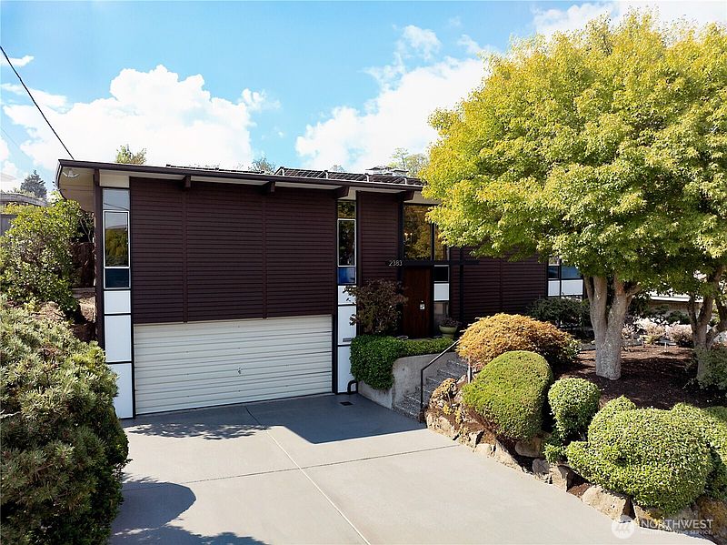 2nd image of 2383 NW 89th Place