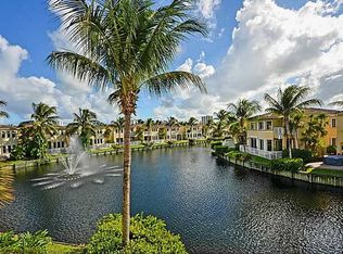 3160 Ne 212 Te, Aventura, FL 33180
