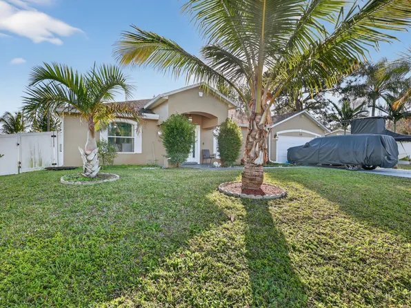 1121 Ivanhoe St, Port Saint Lucie, FL 34983