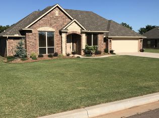 3212 Spyglass Dr, Purcell, OK 73080