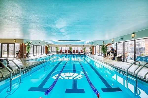 Rented by R New York | media 27