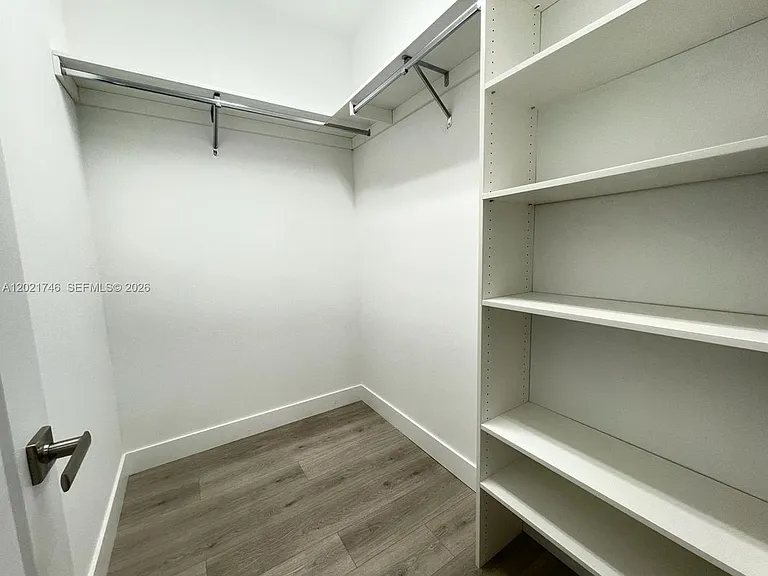170 S Estate Way Way #7 — Photo 6