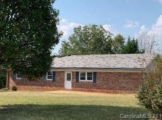 522 W Sandy Ridge Rd, Monroe, NC 28112