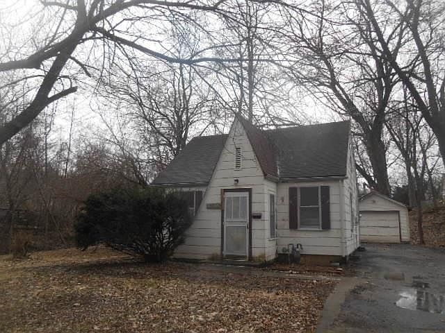 1st image of 11105 Burton St