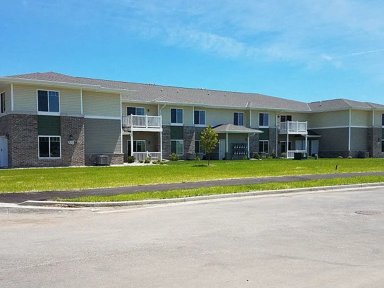 BIRCH CROSSING APARTMENTS — Photo 1