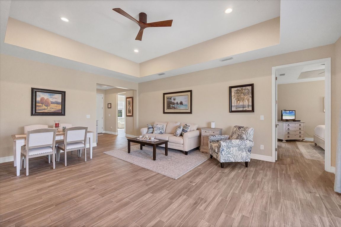 next background image