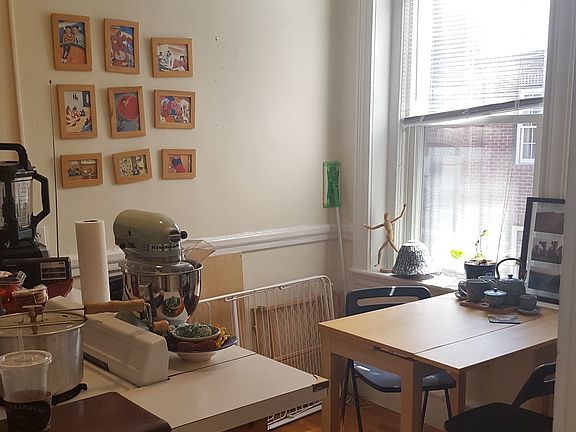 Dining Area - Eat In Kitchen