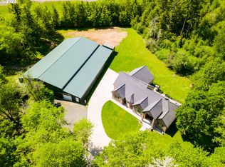 88440 Jessie James Ln, Veneta, OR 97487