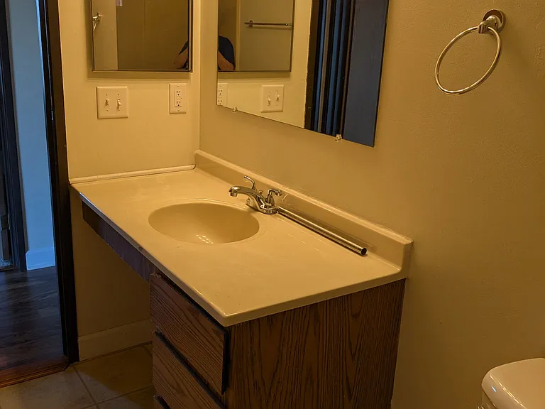 1518 E Longview Dr #6 — Photo 6