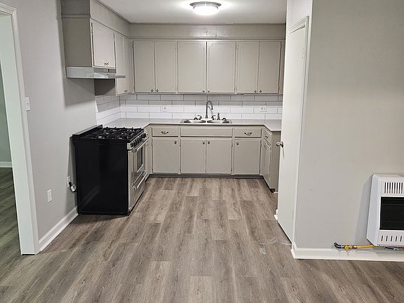 4th image of 58106 Canal St
