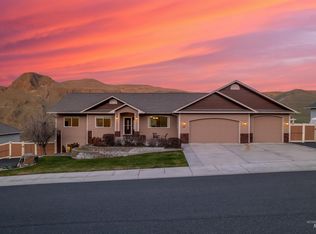 45 Riverpoint Dr, Asotin, WA 99402