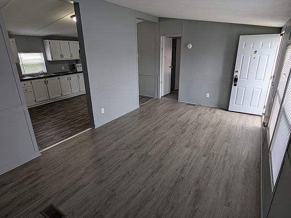 2nd image of 292 W Skyline Dr #242