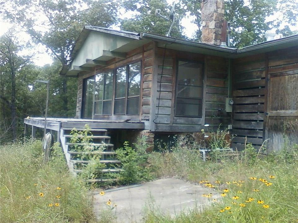 2nd image of 282 Nighthawk Ln