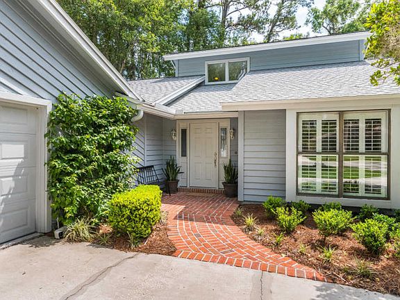 2nd image of 3028 Cypress Creek Dr E